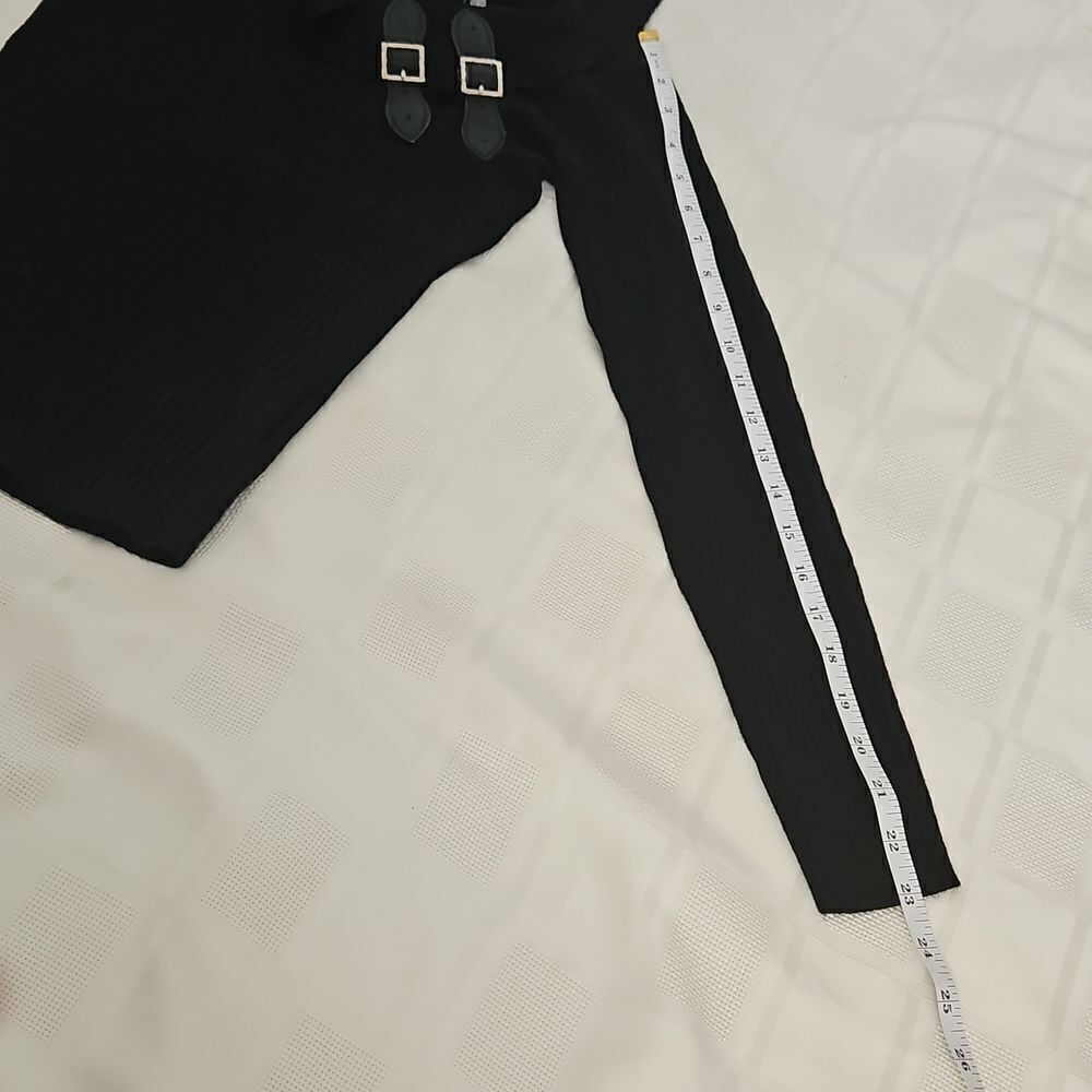 Magazine Women's Long Sleeves Sweater Small Black - Picture 9 of 16